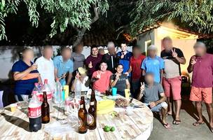 Prefeito é denunciado por promover aglomerações e descumprir o próprio decreto no Piauí (Foto: -)