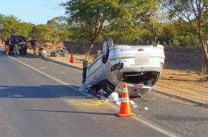 Mulher fica gravemente ferida depois de colisão entre veículos na BR 316 (Foto: -)