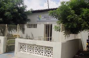 Homem de 33 anos é preso suspeito de agredir o próprio filho de nove meses (Foto: -)
