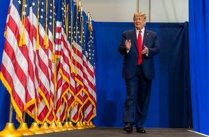Trump abandona entrevista e ameaça divulgar vídeo antes de programa ir ao ar (Foto: -)