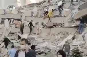 Número de mortos por terremoto no Mar Egeu sobe para 27 (Foto: -)