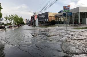 Bairros de Teresina ficam sem energia elétrica depois de fortes chuvas (Foto: -)
