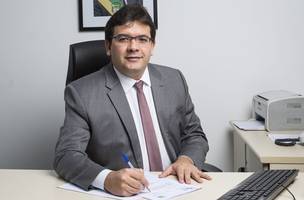 "Em breve será publicado o edital do concurso da PM", anuncia secretário Rafael Fonteles (Foto: -)