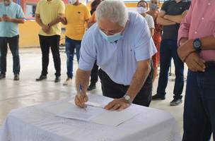 Assinada ordem de serviço para pavimentação asfáltica de vias da zona Leste (Foto: -)