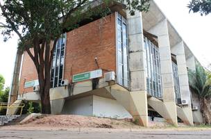 PF não acha endereços de empresas que a Seduc contratou para programa de alfabetização (Foto: -)